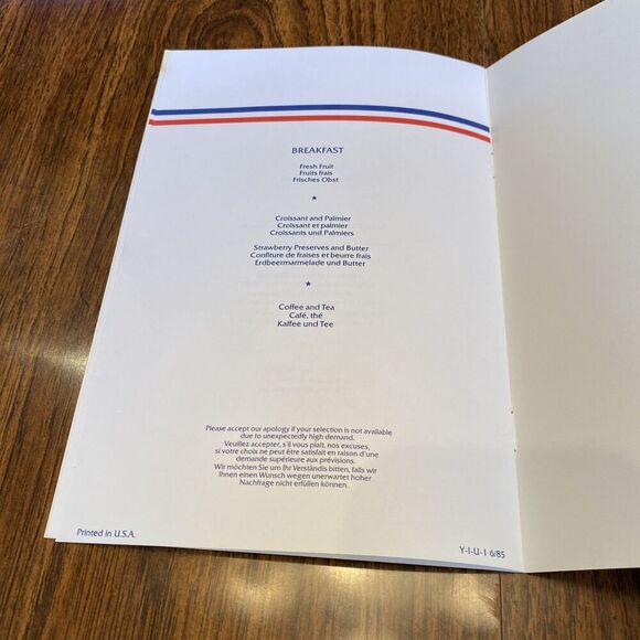 American Airlines International 1st Class Flagship Service Menu in 3 Languages - Picture 4 of 6